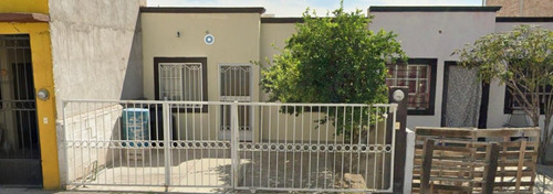 Casa En Remate Bancario En C. De Los Tejocotes, Sergio Méndez, Lerdo, Durango