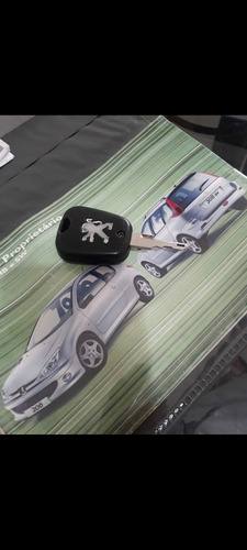 Peugeot 207 1.4 Quiksilver Flex 5p