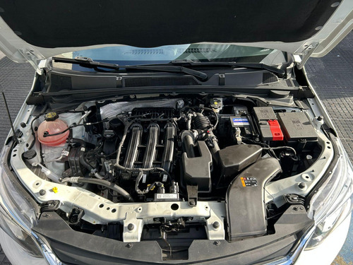 Chevrolet Onix plus SEDAN Plus LT 1.0 12V Flex 4p Mec.
