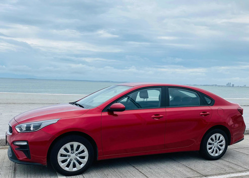 Imagen 1 de 9 de Kia Forte 2021 2.0 L At