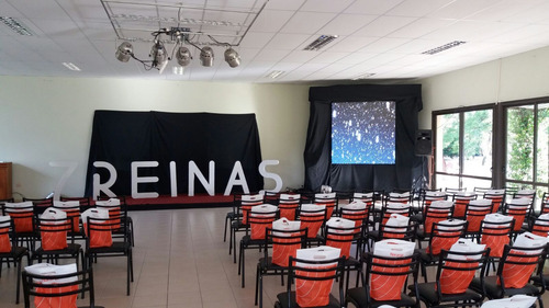 Imagen 2 de 10 de Alquiler De Pantallas De Led,streaming, Traduc. Simultanea
