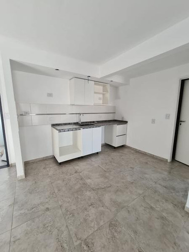 Imagen 7 de 30 de Departamento De Dos Ambientes, En Venta. Morón. Excelente Terminaciones.