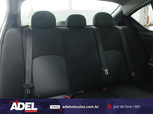 Nissan Versa 1.6 16V FLEX V-DRIVE PLUS XTRONIC