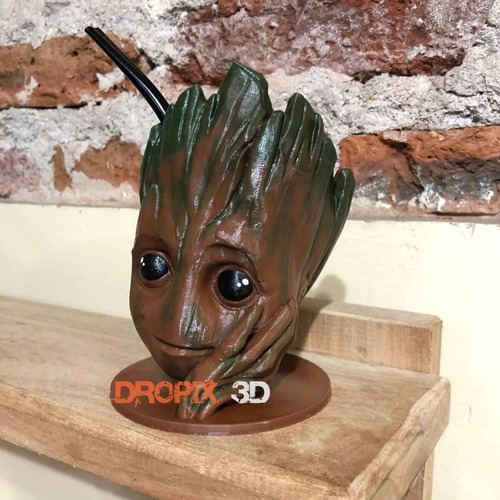 Imagen 3 de 8 de Mate 3d Groot Star Wars Incluye Bombilla Pintado A Mano