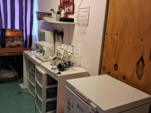 Casa Centro De Quilpué Con Amplios Espacios