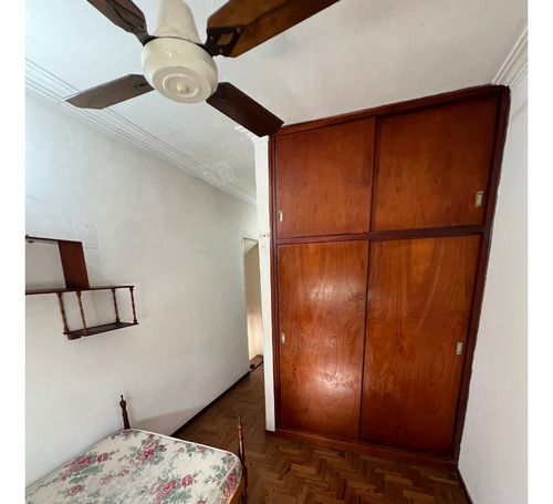 Chalet De 5 Ambientes, En Las Lomas De San Isidro.