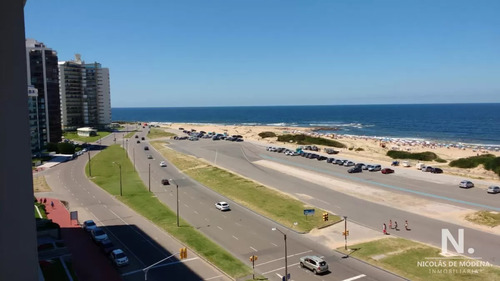 Venta Y Alquiler De Apartamento Frente Al Mar