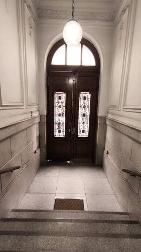 Imagen 2 de 30 de Departamento De Estilo De 4 Dormitorios.