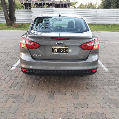 Ford Focus Sedan Se