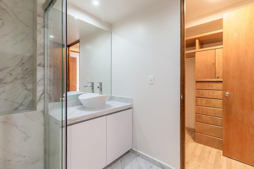 Departamento En Santa Fe, A Un Lado De La Ibero. En Proceso De Remodelación