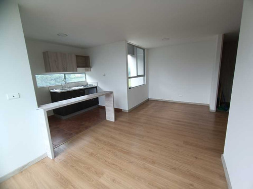 Apartamento En Venta Oporto Campestre Hacia Copacabana Ant. Rz