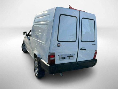 Imagem 2 de 6 de Fiat Fiorino Furgao 1.3 8v Flex