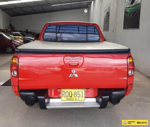 Imagen 8 de 15 de Mitsubishi L200 Sportero 4x4 At Aa