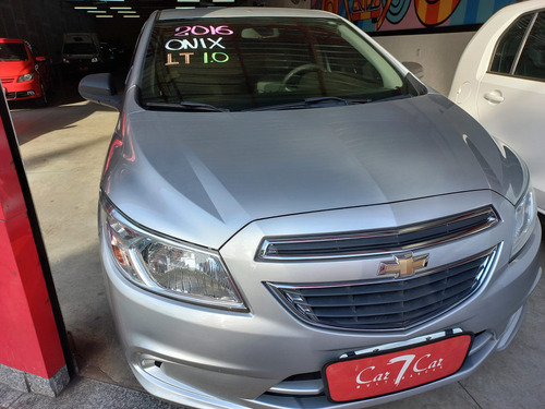 Imagem 2 de 6 de Chevrolet Onix 2016 1.0 Lt 5p