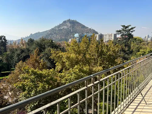 Exclusivo Dpto Frente A Parque Forestal. (5d+3b+1e+1b).