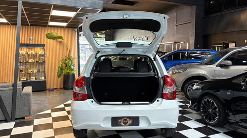 Toyota Etios 1.5 X 6mt My19