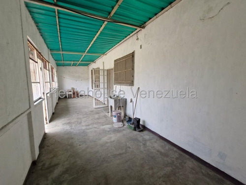 Casa En Venta Urb Corinsa Gjg 25-24940