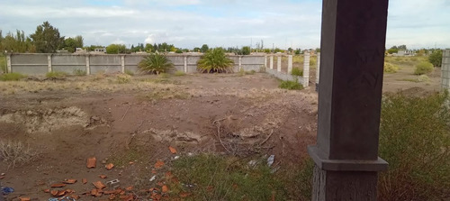 Venta De Casa En Carril Norte, San Martín, Mza