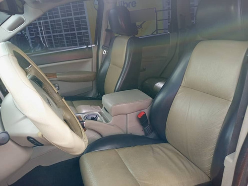 Imagen 10 de 16 de Jeep Grand Cherokee