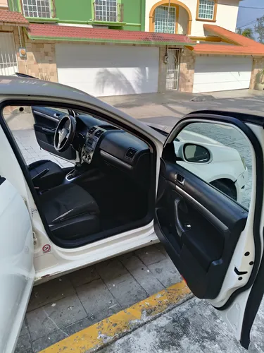 Volkswagen Bora 2.5 Prestige Tiptronic At