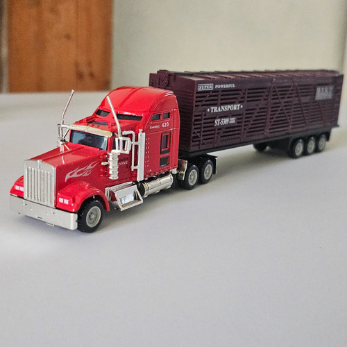 Trailer Kenworth Escala 1:64 Rojo (Usado)