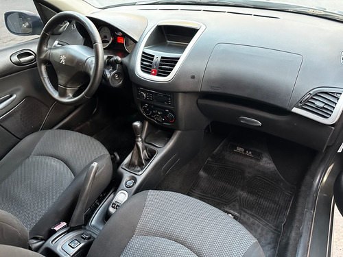 Peugeot 207 1.4 Allure 75cv