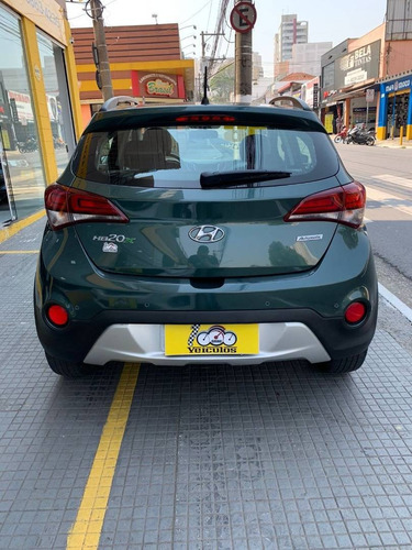 Imagem 5 de 15 de Hyundai Hb20x 1.6 16v Premium Flex 4p Automático