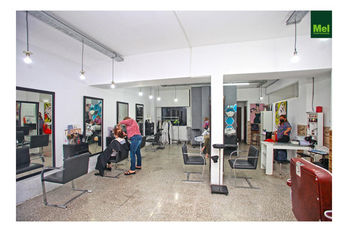 Imagen 7 de 18 de Local En Venta, Amplia Vidriera , Con Renta.