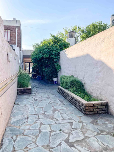 Casa En Venta En Pergamino Con Patio