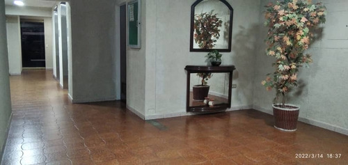 Imagen 9 de 11 de Se Vende Apto 64m2 2h/1b/1p La Urbina 5836