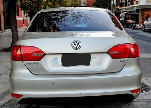 Imagen 6 de 22 de Volkswagen Vento 2013 2.5 Luxury 170cv Tiptronic