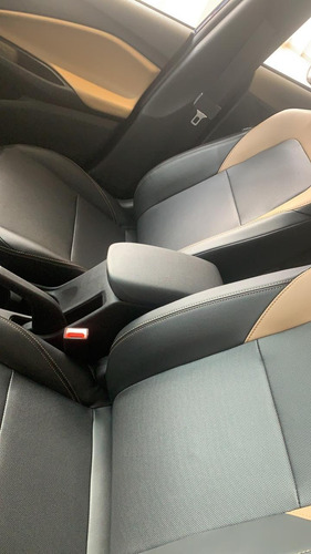 Imagem 5 de 11 de Chevrolet Onix Plus 1.0 Premier Ii Turbo Flex (aut)