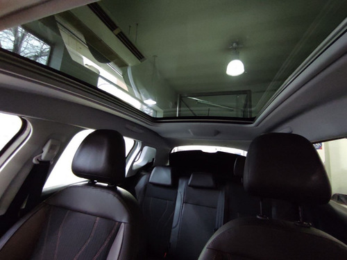Imagen 11 de 15 de Peugeot 2008 1.6 Thp Sport Tip