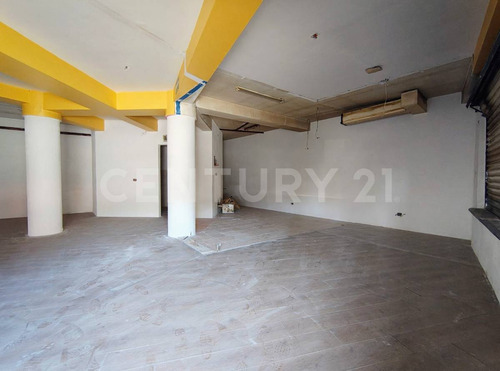 Local Comercial En Venta De 119 M2 Totales, Sobre Camino Real A Cholula, Puebla