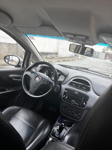 Fiat Punto 1.6 16V Essence Sp Dualogic Flex 5P