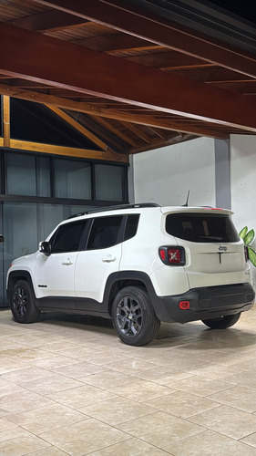 Jeep Renegade 1.8 Longitude Flex Aut. 5p