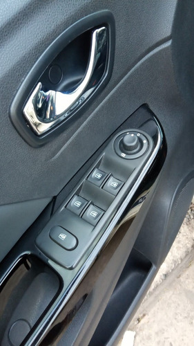 Renault Captur 2.0 Intens Manual