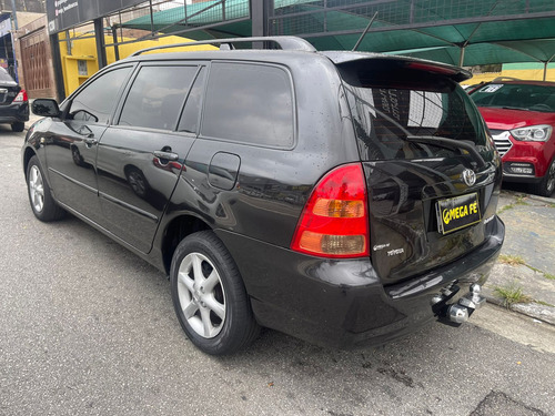 Toyota Corolla Corolla Fielder 1.8 16V (aut)