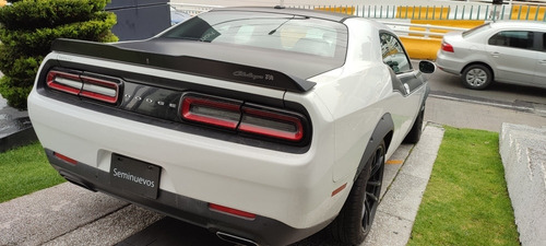 Imagen 5 de 15 de Dodge Challenger 2018 6.5l Sc Pack At