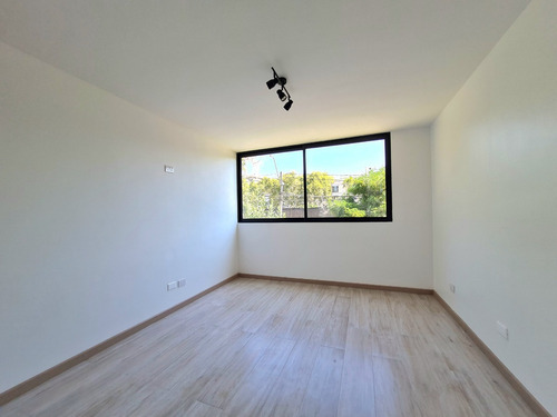 200 Uf Rebajado Remodelado Mariposa - Plaza La Alcaldesa