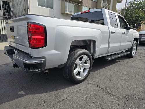Chevrolet Silverado 4.3 2500 Crew Cab At