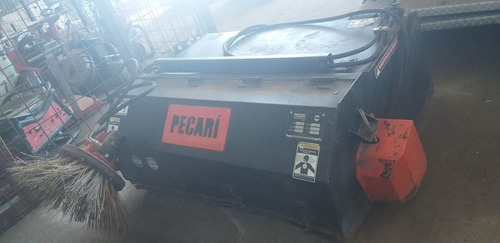 Implemento Barredora Minicargadora Bobcat + Cordonero