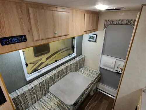 Campers Americanos Northstar, Motorhome, Rodante, Camper 4x4