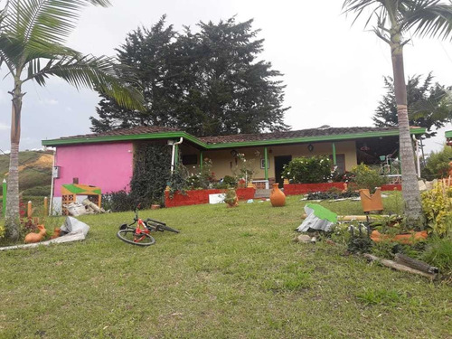 Imagen 1 de 12 de Casa Campestre En Marinilla Antioquia Vlm Hsz