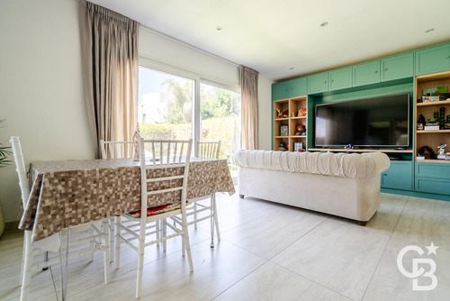 Venta - Casa 6 Ambientes - Suite En Planta Baja - Noreste - Barrio Privado Ayres Plaza
