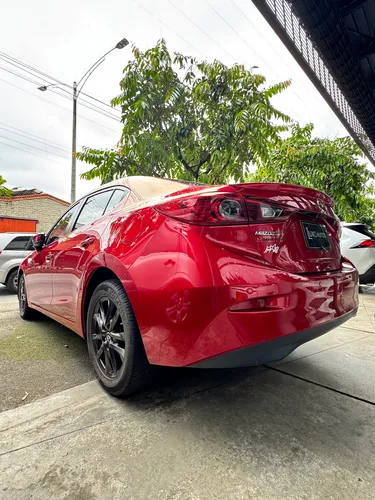 Mazda 3 2.0 Touring At