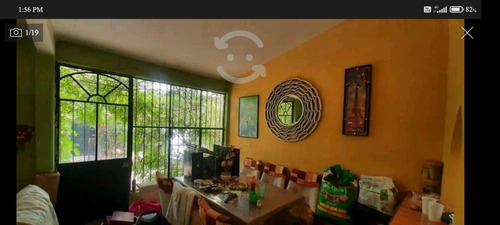 Gran Casa Amplia Con Jardin 2 Niveles Con Opcion A Ser 2 Departamentos Independientes
