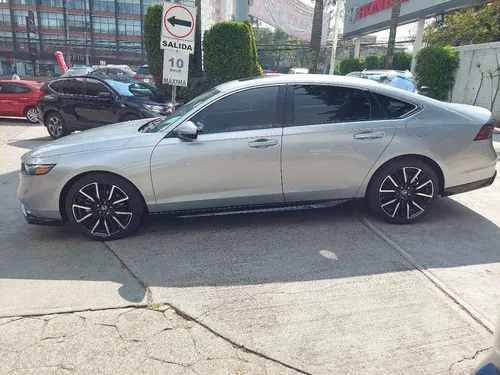 Honda Accord 2024
