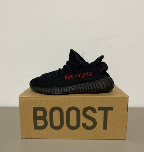 Imagem 2 de 5 de Yeezy Boost 350 V2 Bred