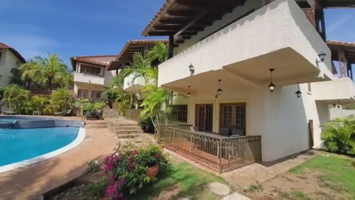 Imagen 5 de 17 de Espectacular Casa En Alquiler Vacacional En Isla Margarita En Av Aldonza Manrique De Playa El Angel A 2 Cuadras De Farmatodo